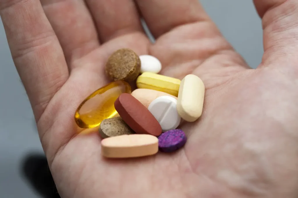 Ezt az italt soha ne idd be vitamin után – percek alatt lenullázza a hatását