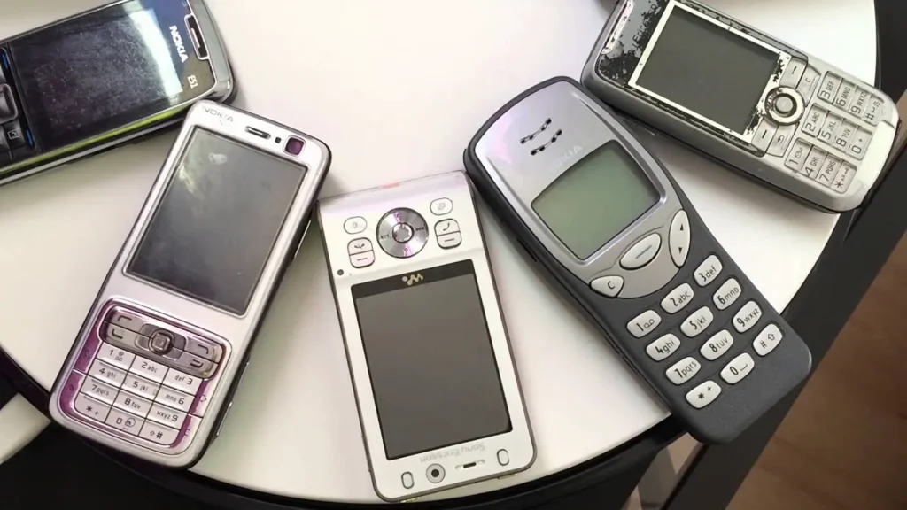 Ezt a régi telefont ne dobd ki: a gyűjtők akár 4 millió forintot is fizethetnek érte